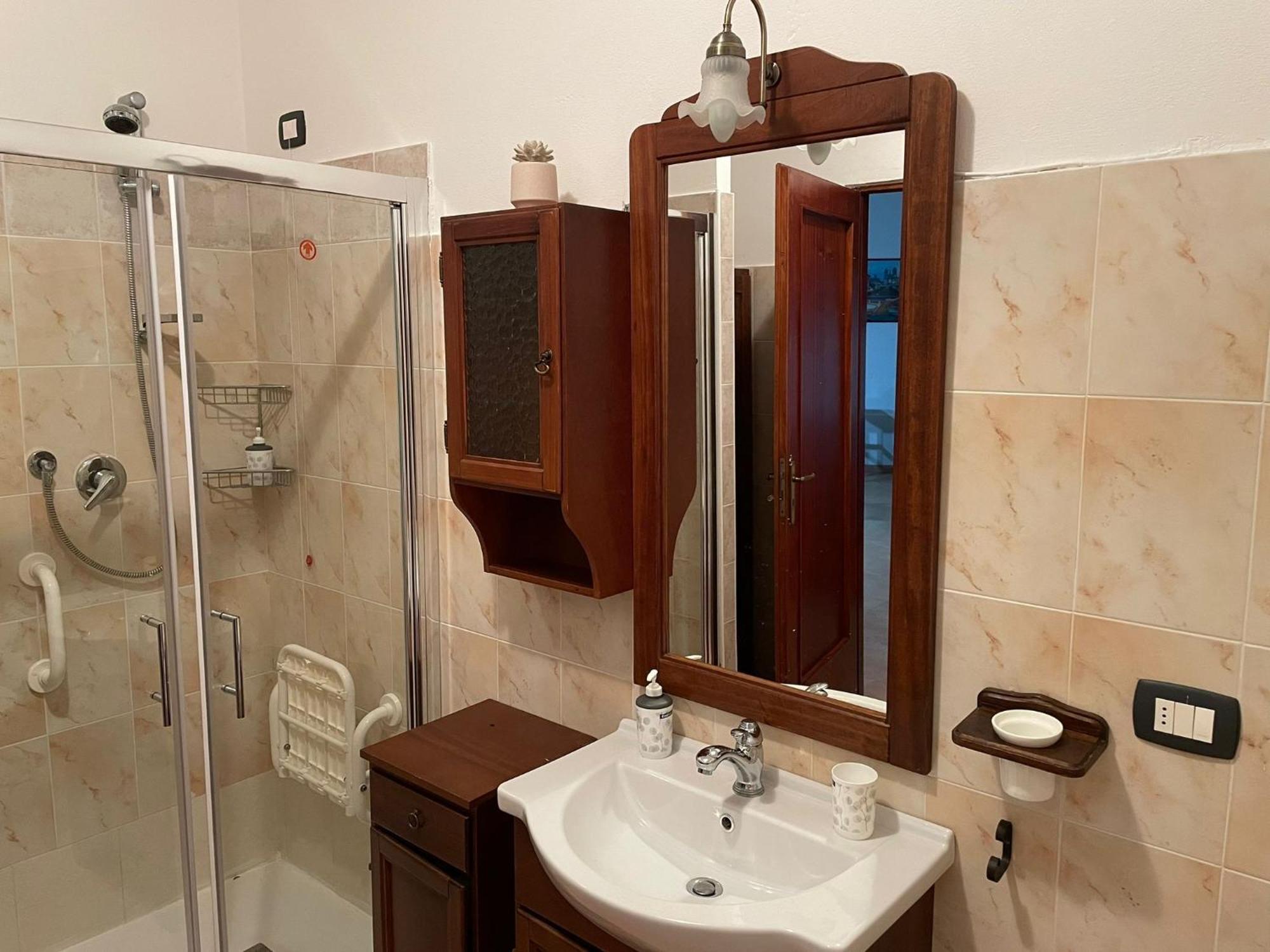 פאברו Casa Vacanze Il Poggio מראה חיצוני תמונה