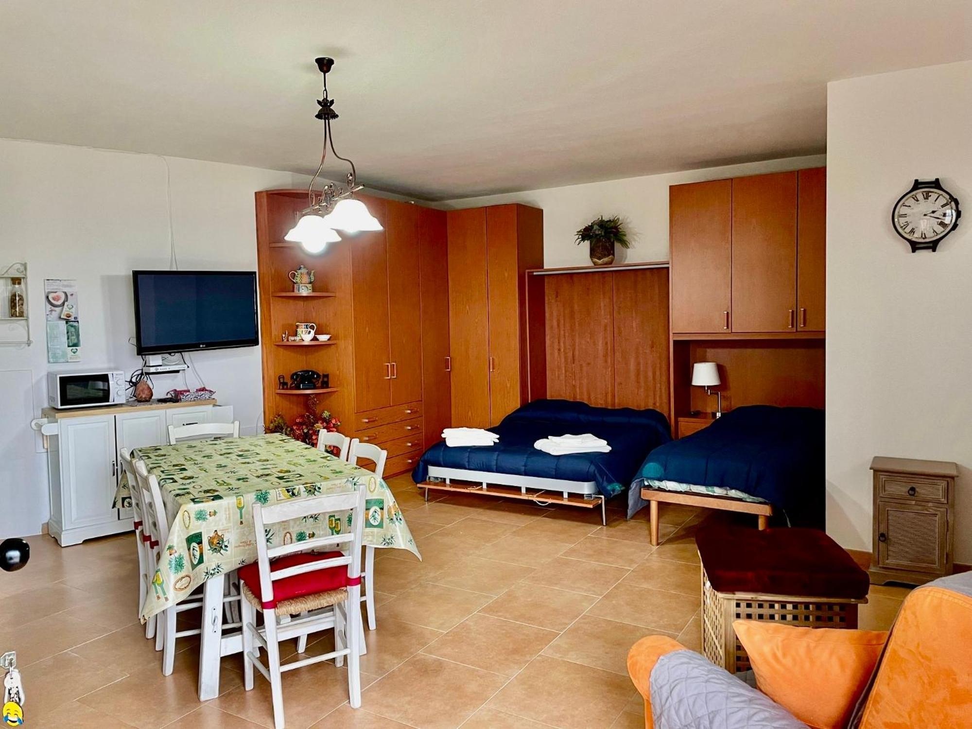 פאברו Casa Vacanze Il Poggio מראה חיצוני תמונה
